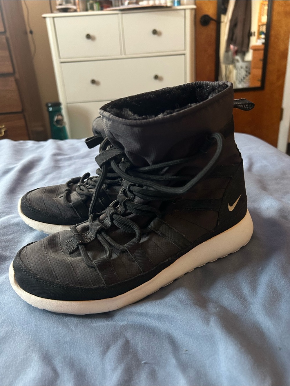 Nike Black and White High-Top Winter Sneakers